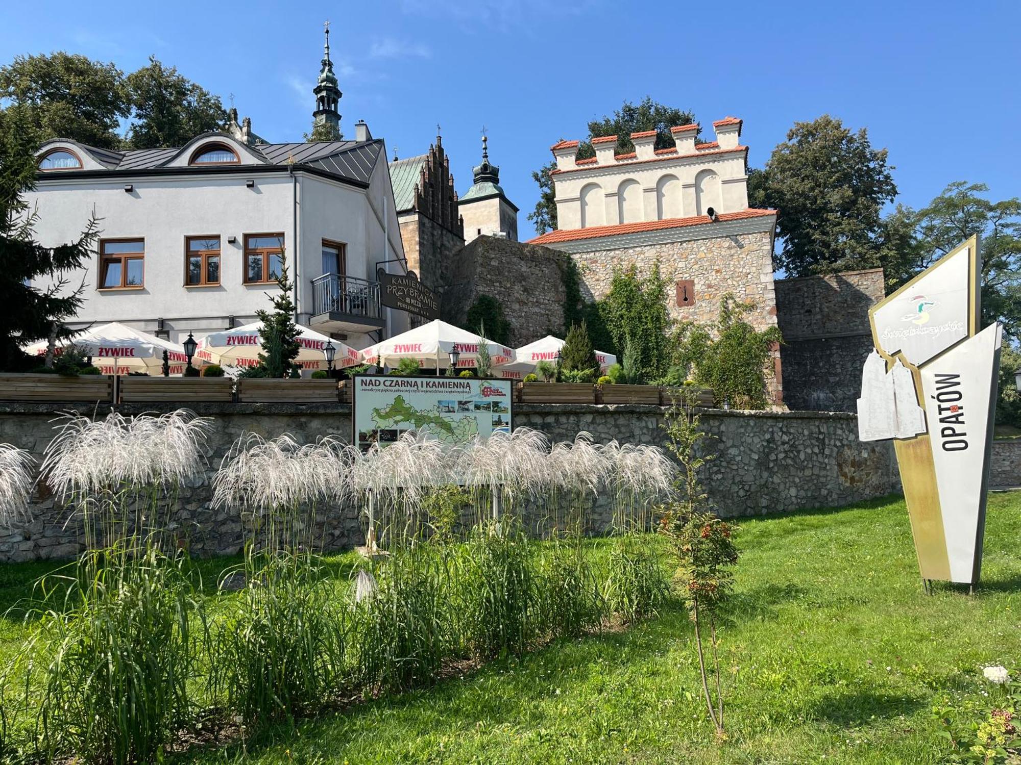 Hotel Kamienica Przy Bramie Opatow  Exterior foto